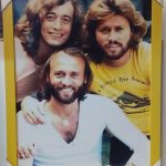 Bee Gees - quadro em madeira  -  43cm x 33cm